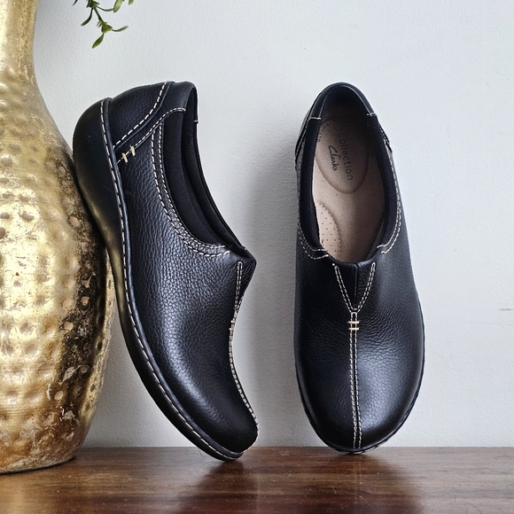 Clarks Shoes - Clarks Women’s Ashland Joy Leather Slip-On Loafers Black Comfort Shoes Size 7M